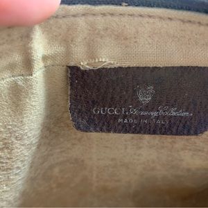 Vintage Gucci clutch